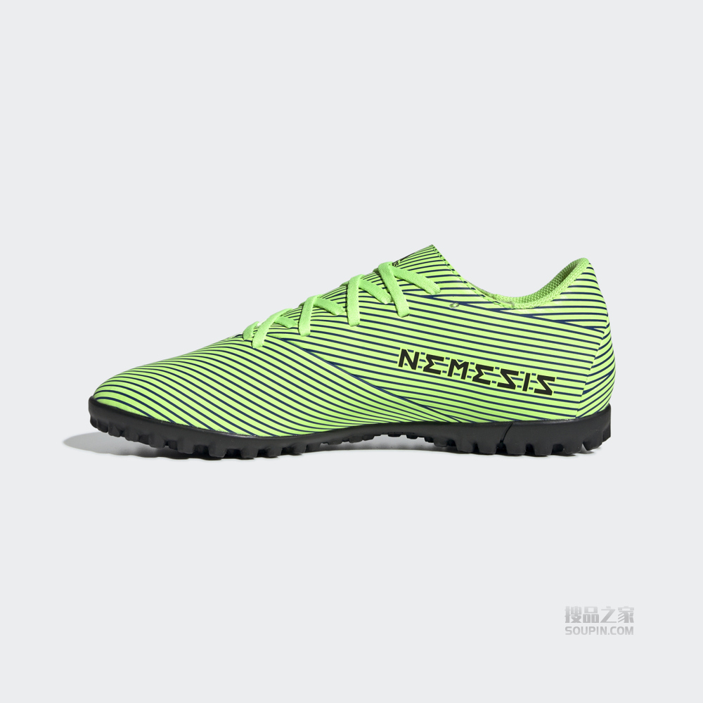 NEMEZIZ 19.4 TF 硬人造草坪足球运动鞋