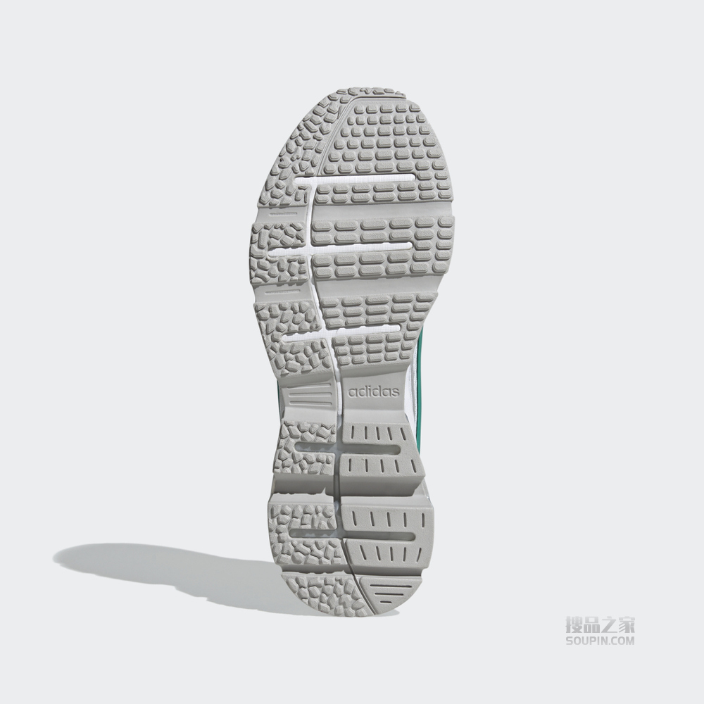 neo QUADCUBE CC 休闲运动鞋