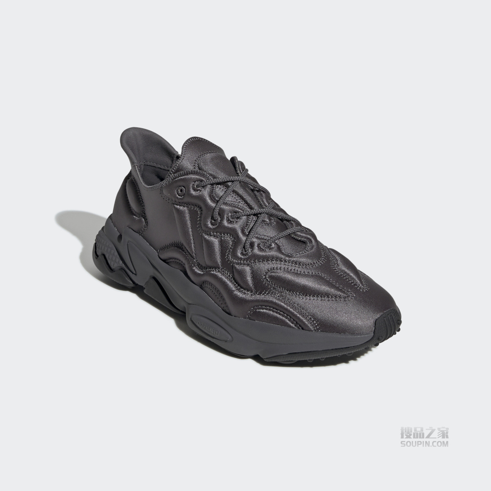 OZWEEGO 3-D 经典鞋