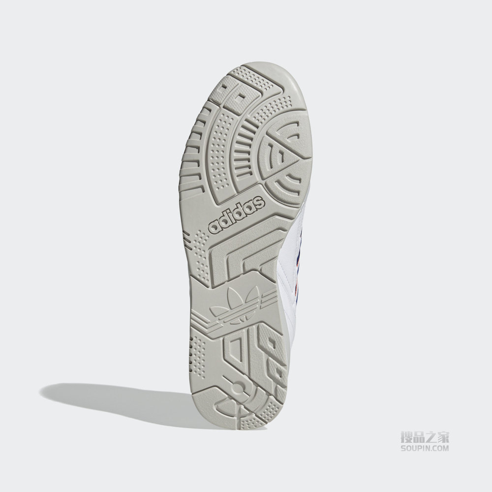 A.R. TRAINER 经典运动鞋