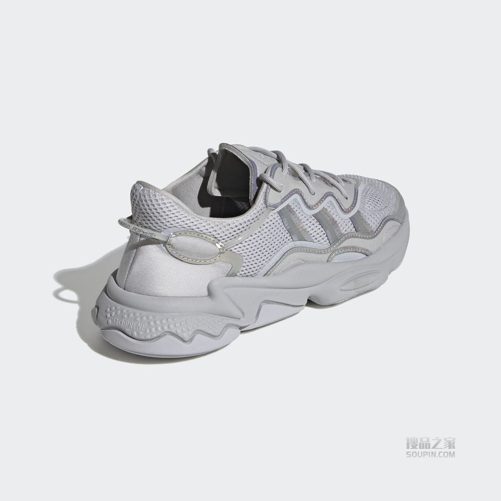 OZWEEGO 经典运动鞋