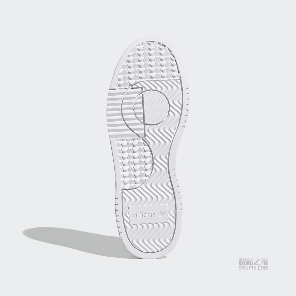 SUPERCOURT 经典运动鞋