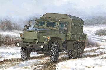 俄罗斯URAL-4320军用卡车CHZ 