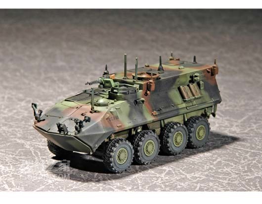 美国海军陆战队 LAV-C2 指挥通信车 