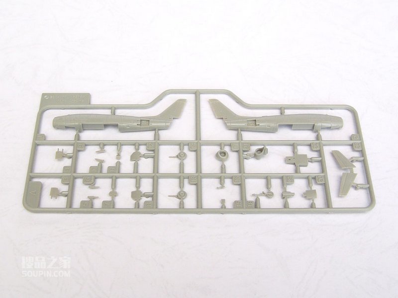 北美F-86F-30“佩刀” 式喷射战斗机 