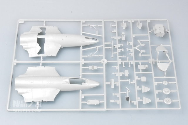 “海鹰” FGA.MK.6 
