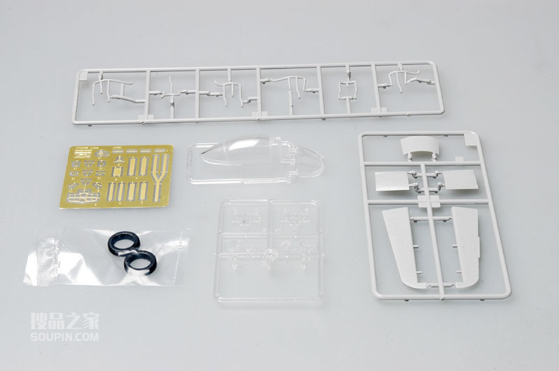 美国F8F-2熊猫式舰上战斗机 