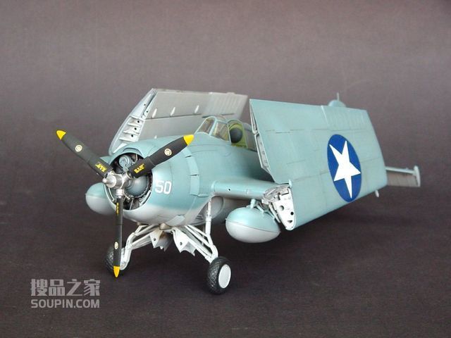 格鲁门F4F-4 “野猫” 
