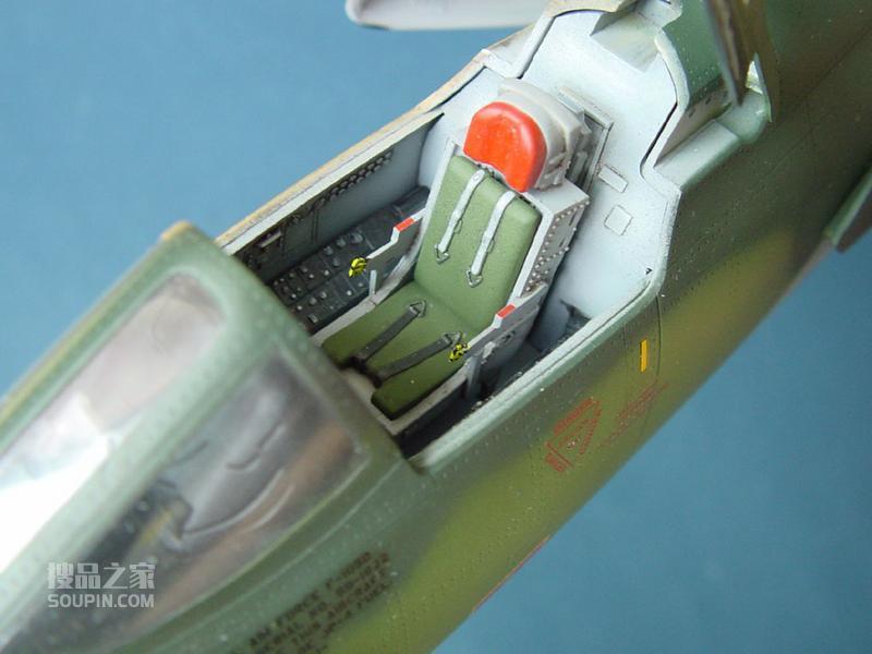 美国共和F-105D雷公歼击机 