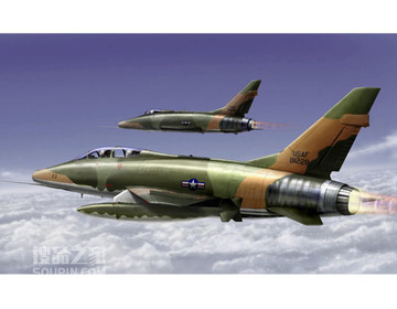F-100F“超佩刀”战斗机 