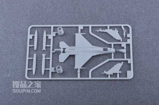 美国F-16A/C
