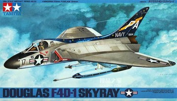   1/48 美 F4D-1“天光”战斗机(电镀版)