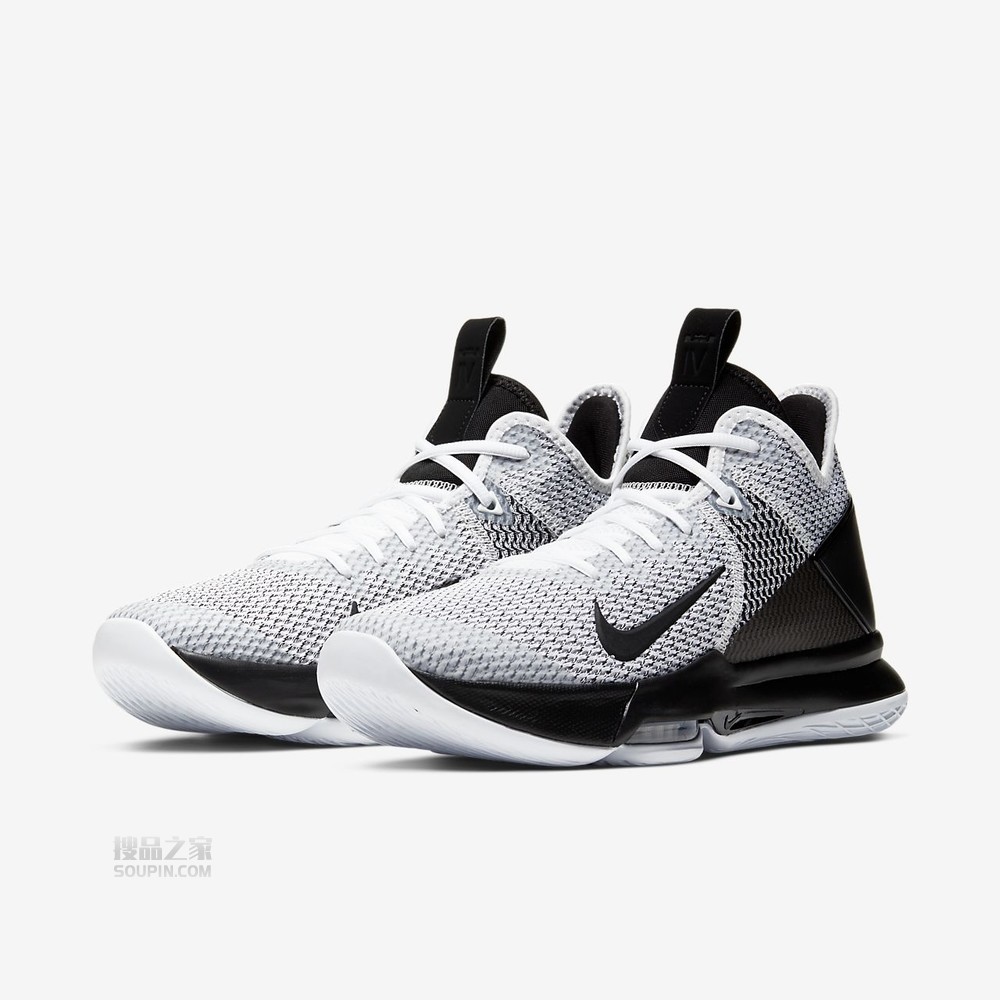 LeBron Witness IV EP