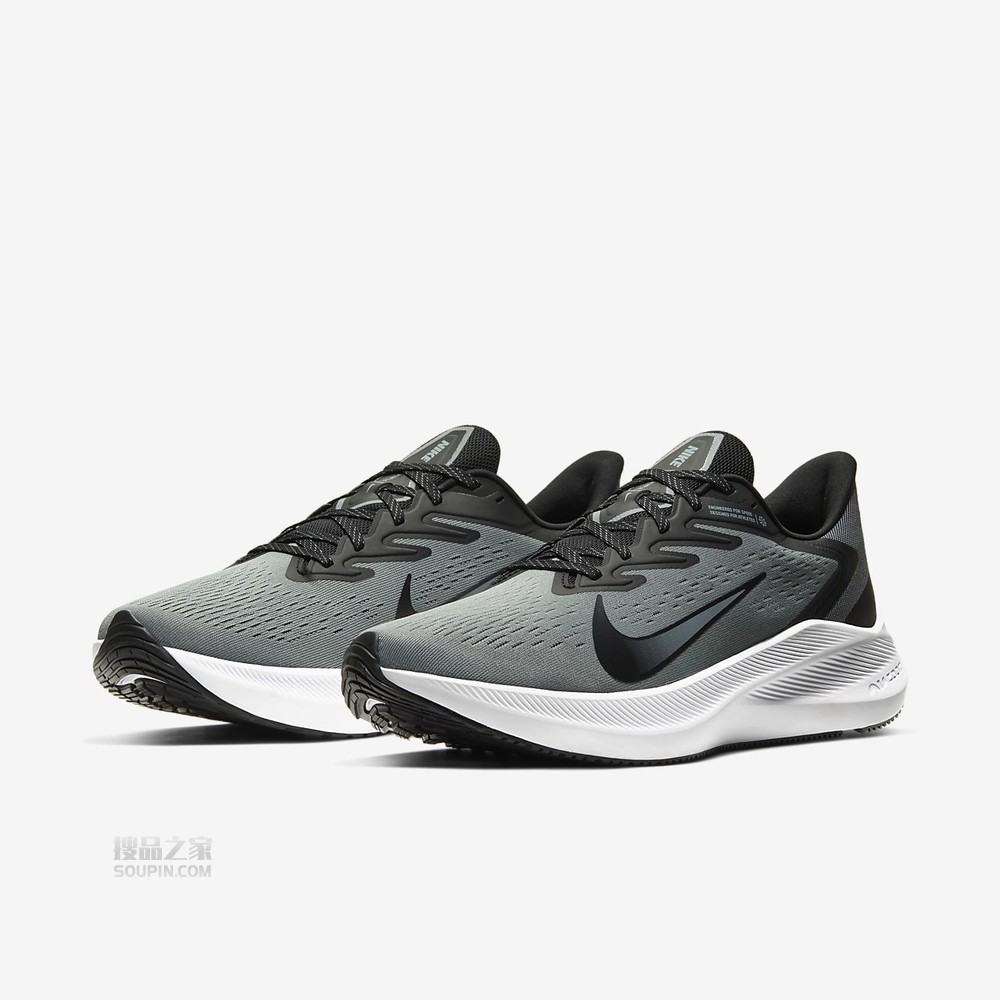 Zoom Winflo 7