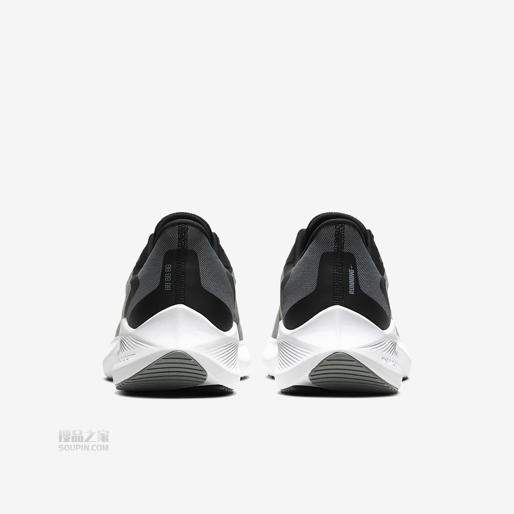 Zoom Winflo 7