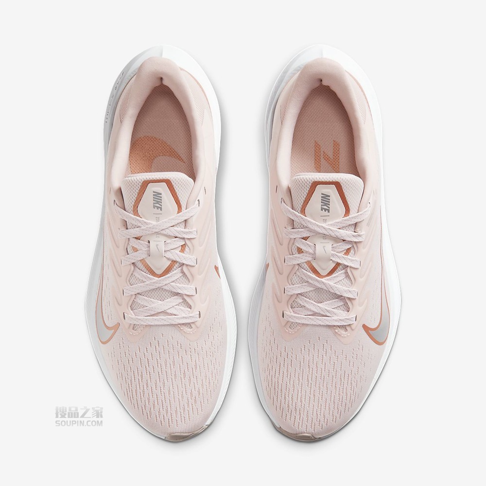 Zoom Winflo 7
