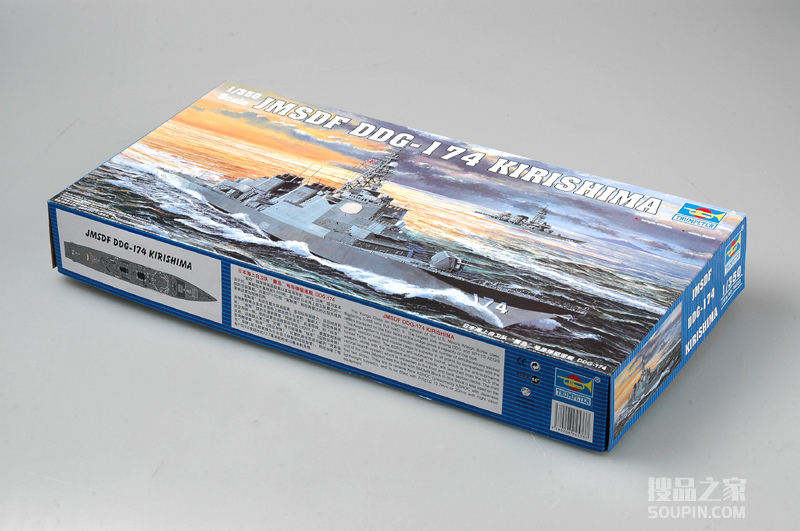 日本海上自卫队“雾岛”号导弹驱逐舰DDG-174 
