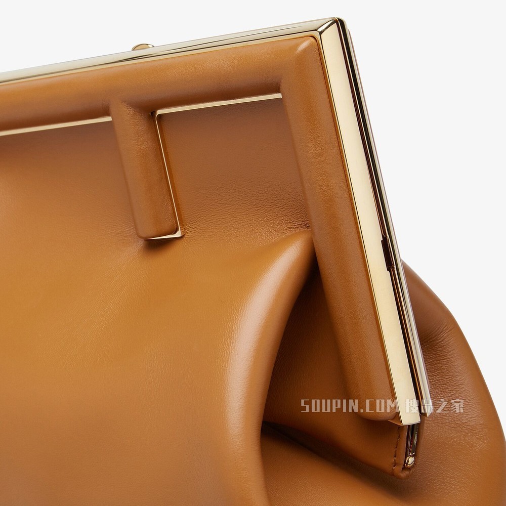 FENDI FIRST中号手袋 棕色皮革手袋