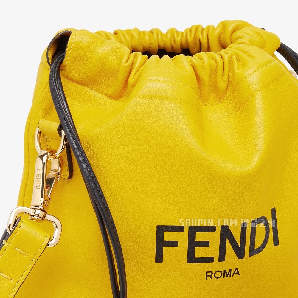 FENDI PACK小号手拿包 黄色纳帕皮革手袋