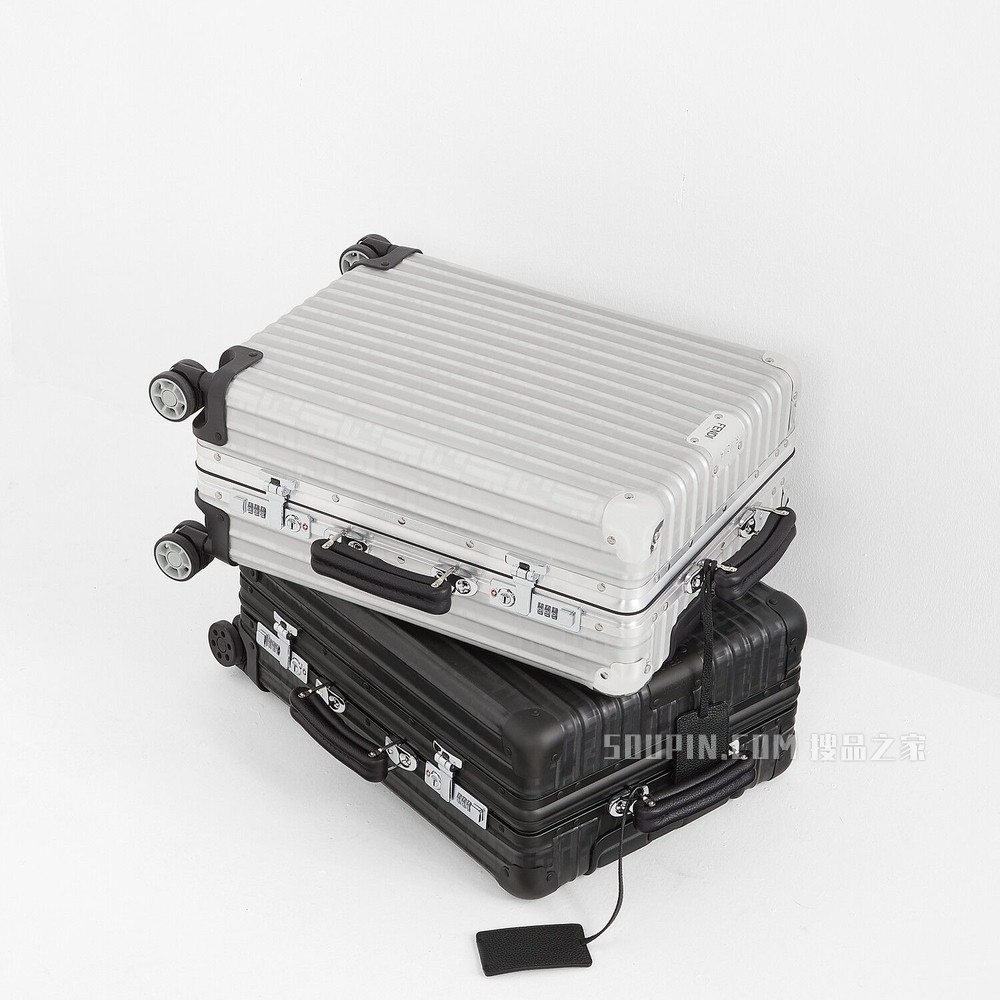 登机箱 FENDI x RIMOWA铝制拉杆箱