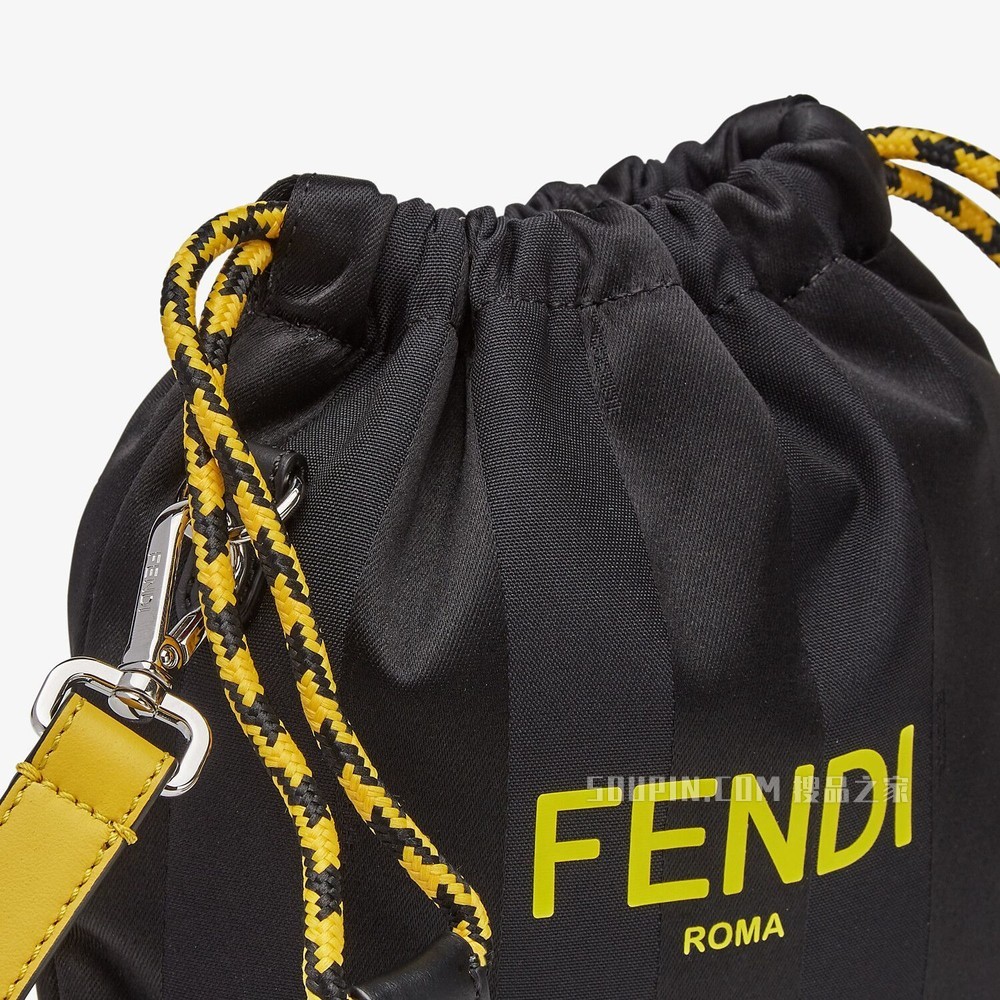 FENDI PACK小号手拿包 黑色尼龙手袋