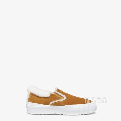 FENDI FORCE 黄色麂皮便鞋
