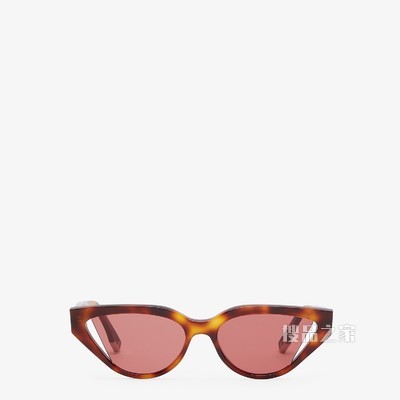 FENDI WAY 时装秀太阳镜
