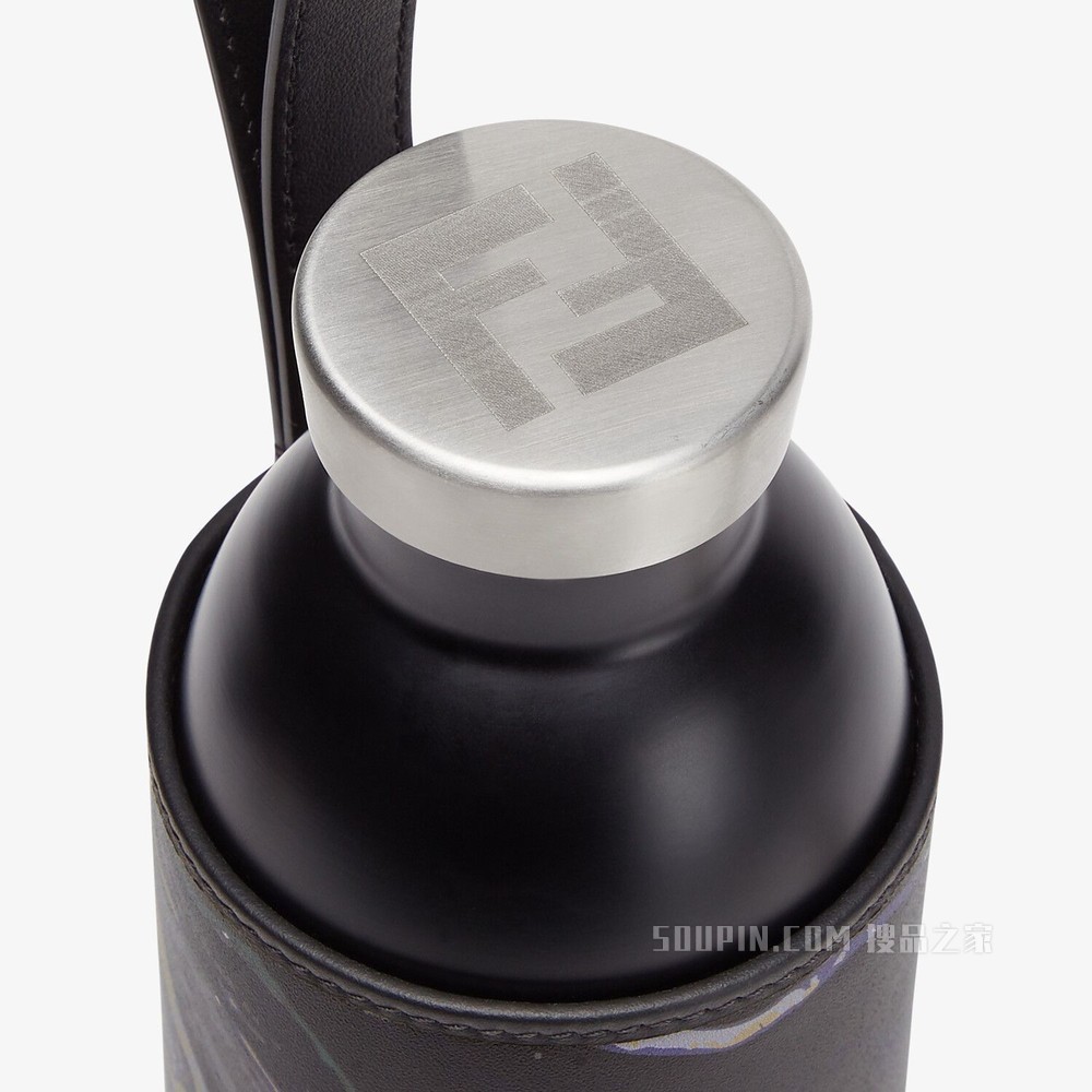 水壶 带灰色皮革套的水瓶