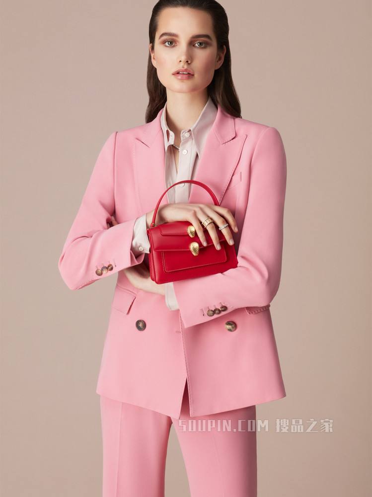 Alexander Wang x Bvlgari联名系列 腰包