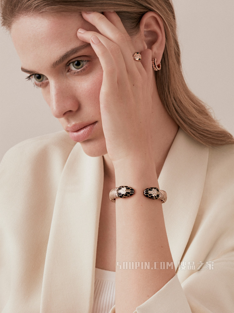 Serpenti Forever 皮革手镯