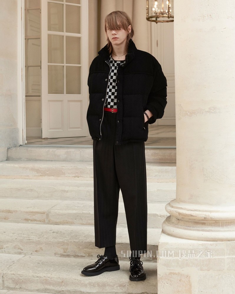 灯芯绒廓形羽绒夹克