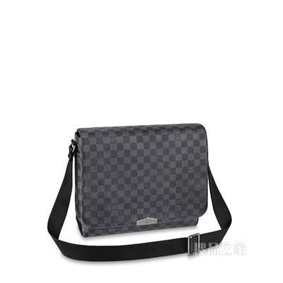 DISTRICT 中号邮差包