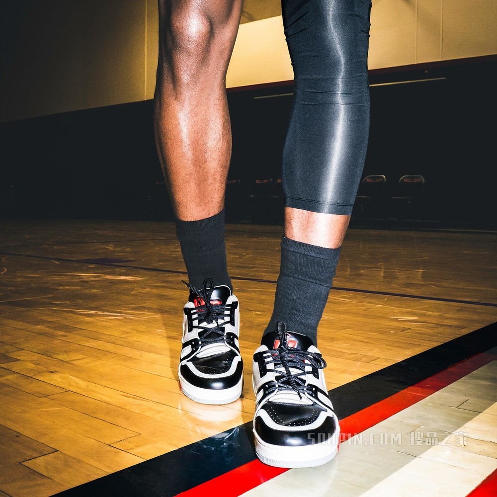 LV TRAINER 运动鞋