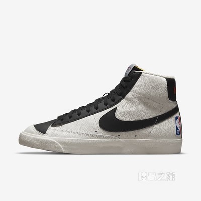 Nike Blazer Mid '77 EMB 男子运动鞋