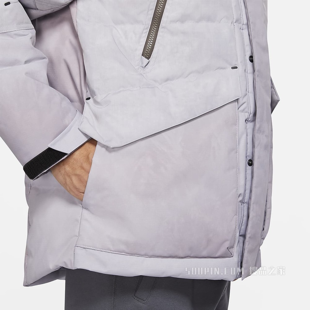 Nike Sportswear Storm-FIT City Series 男子连帽夹克