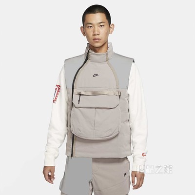 Nike Sportswear Therma-FIT Tech Pack 男子保暖马甲