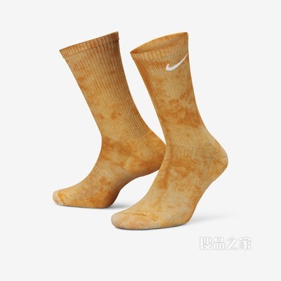 Nike Everyday Plus Cushioned Crew 运动袜（1 双）