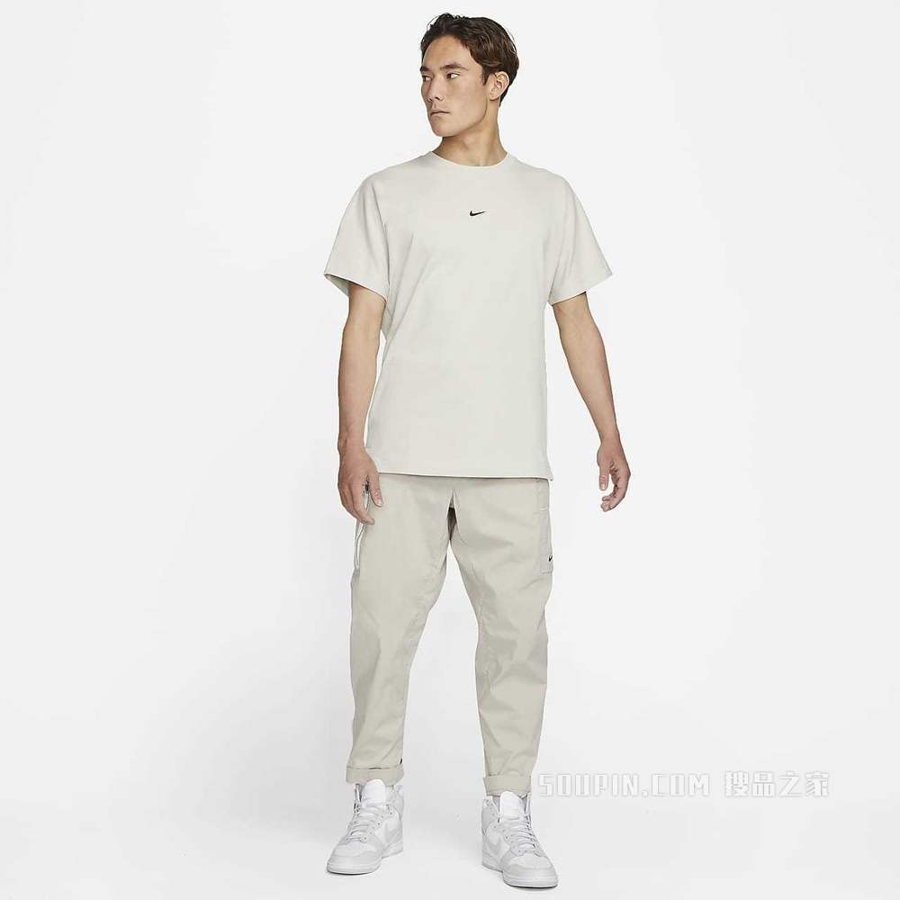 Nike Sportswear Style Essentials 男子短袖T恤
