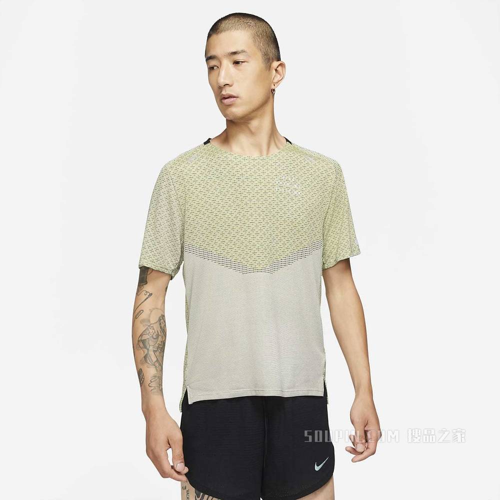 Nike Dri-FIT ADV Run Division Techknit 男子短袖上衣