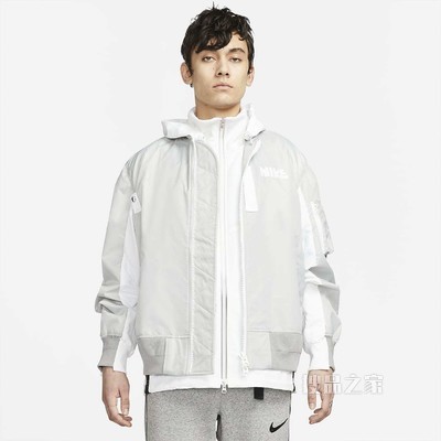 Nike x sacai 男子夹克