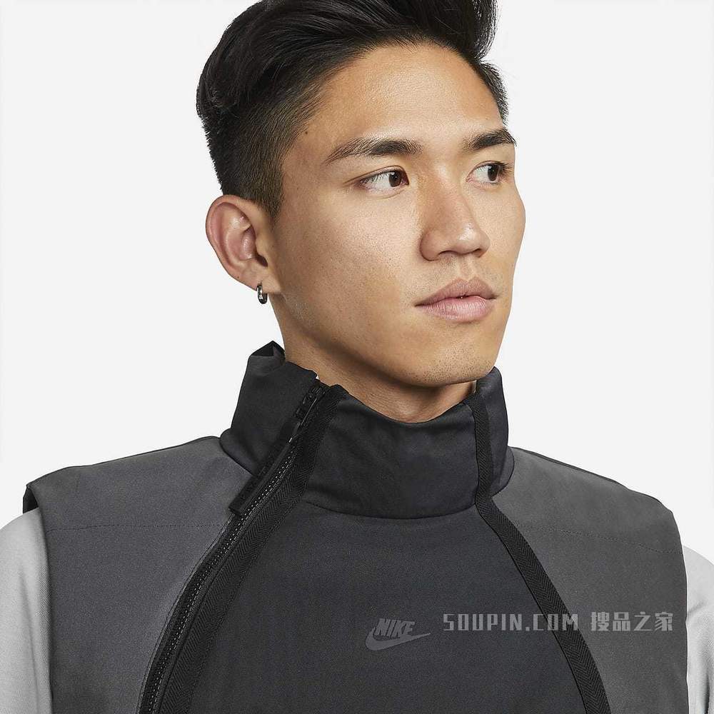Nike Sportswear Therma-FIT Tech Pack 男子保暖马甲