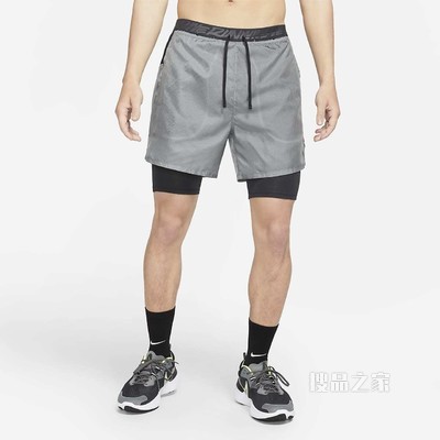 Nike Dri-FIT Wild Run Flex Stride 2-In-1 7