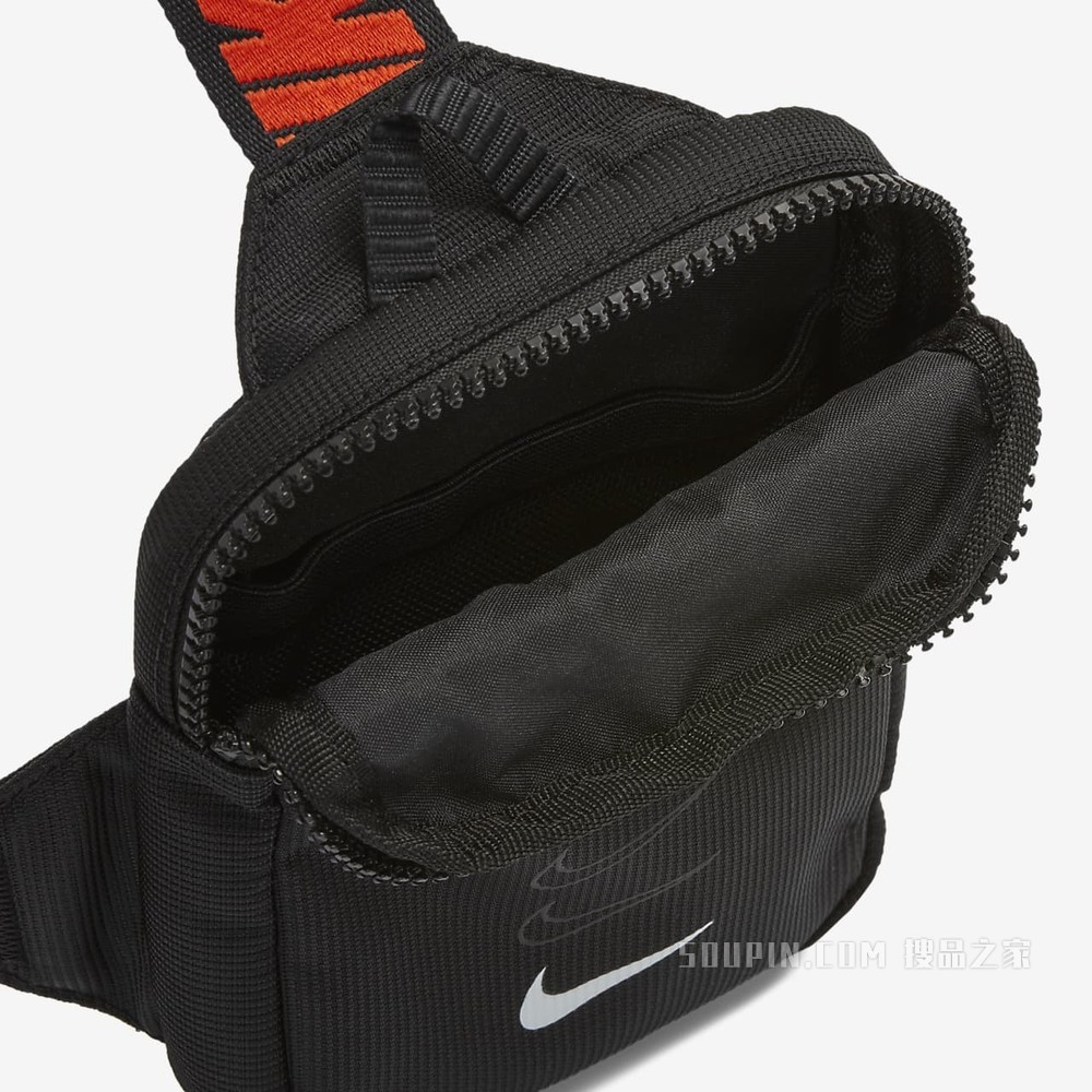 Nike Sportswear Essentials 胸包
