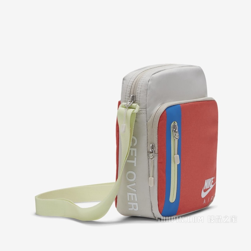 Nike Tech Crossbody 单肩包