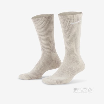 Nike Everyday Plus Cushioned Crew 运动袜（1 双）