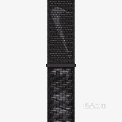 45 毫米黑色 Nike 回环式运动表带 - 标准号