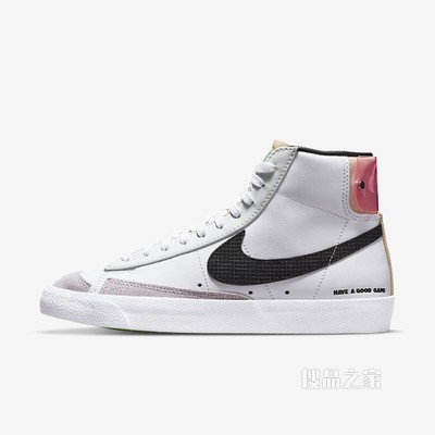 Nike Blazer Mid '77 女子运动鞋