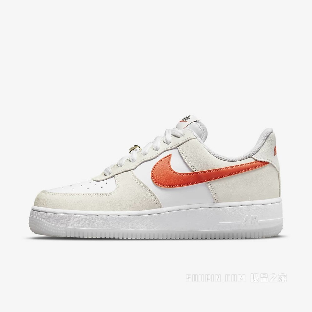 Nike Air Force 1 '07 SE 女子运动鞋