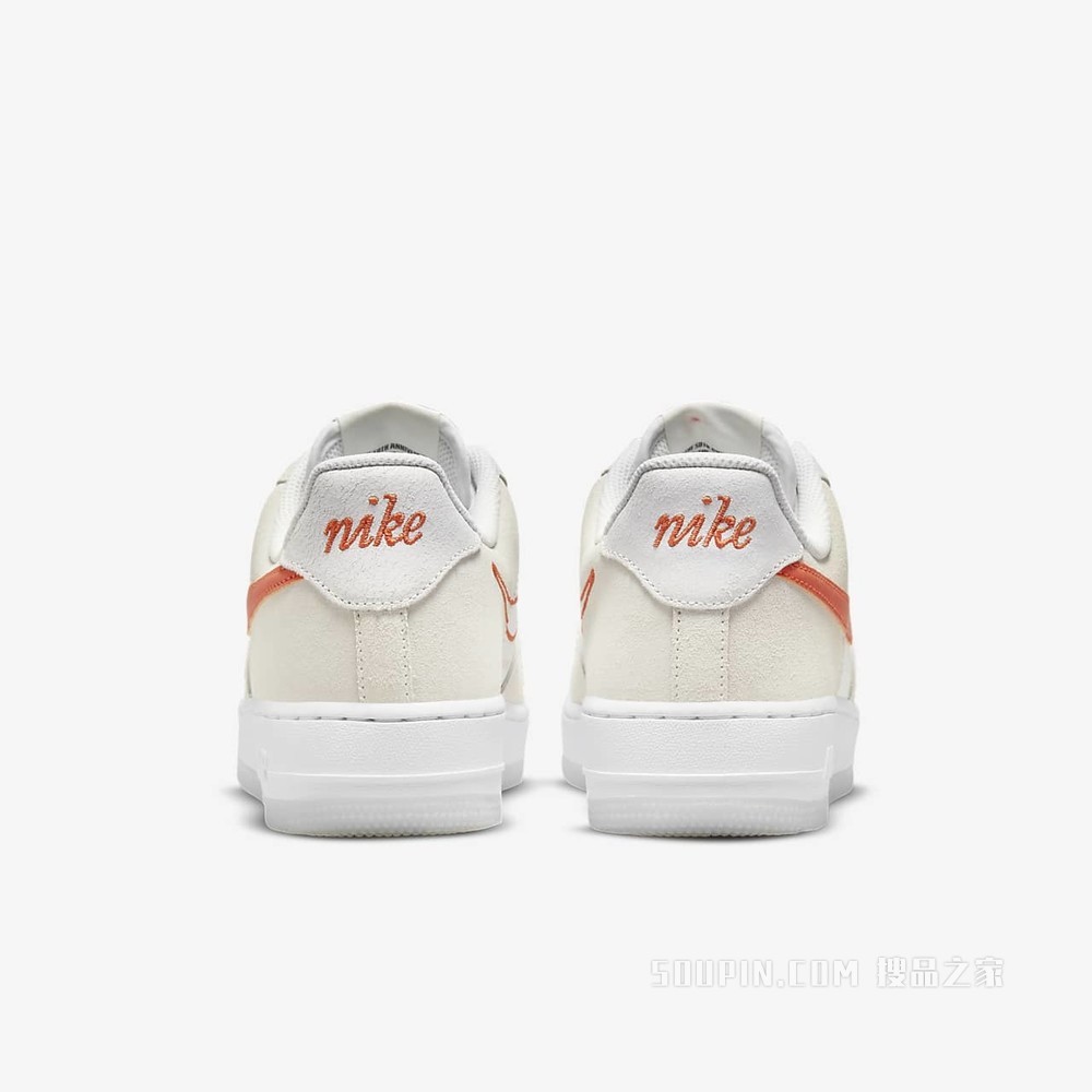 Nike Air Force 1 '07 SE 女子运动鞋