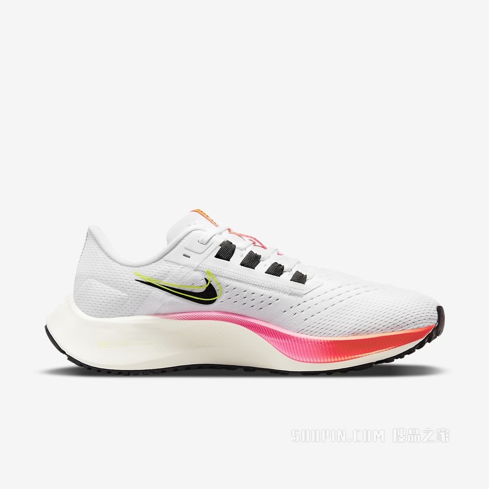 Nike Air Zoom Pegasus 38 女子跑步鞋